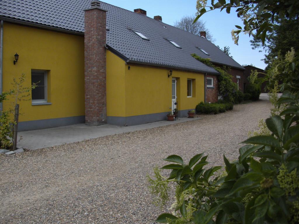B&B Het Uilennest Bocholt Exterior photo